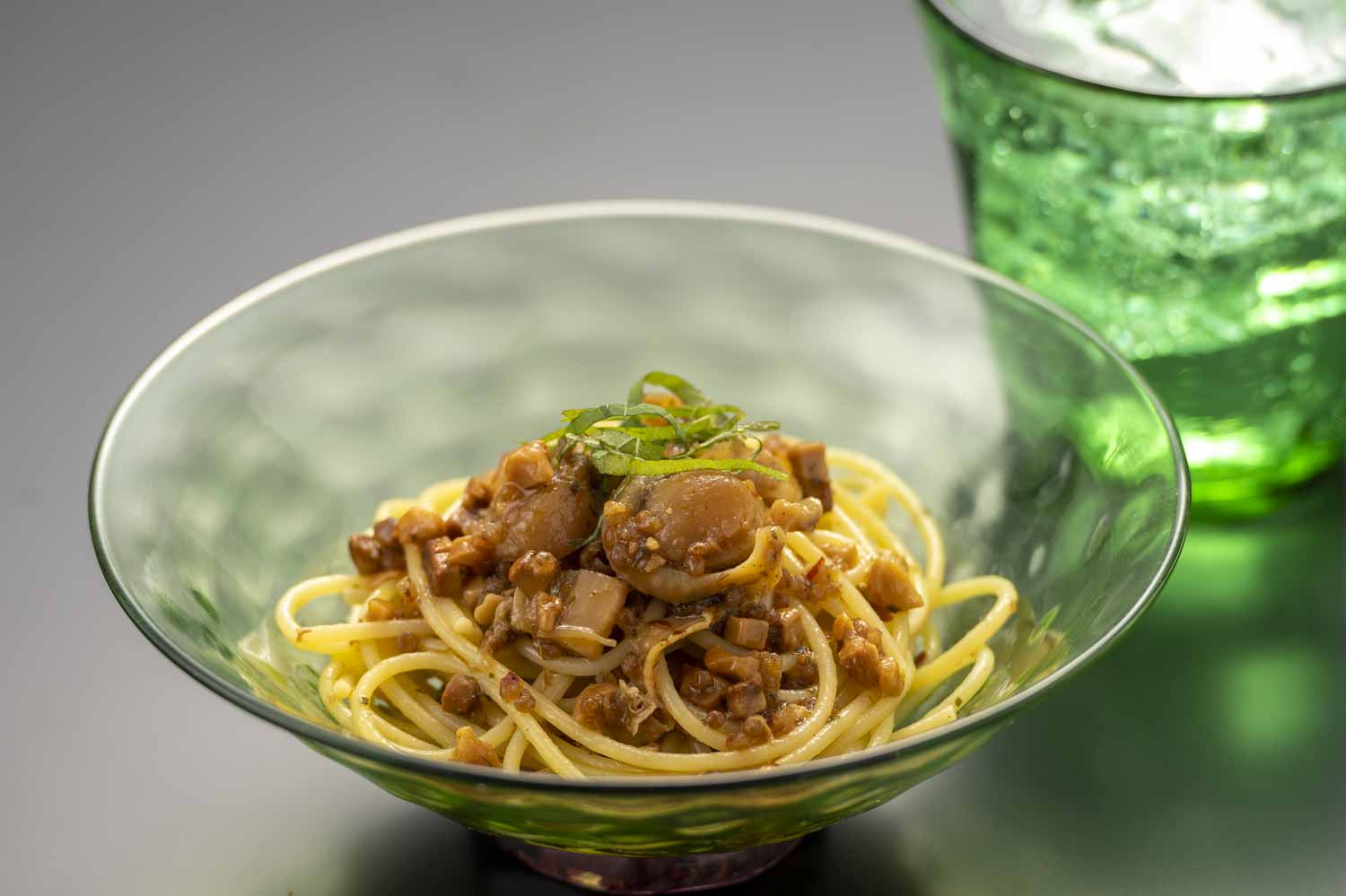 山神オリジナル・ゴロゴロほたての食べるオリーブオイル