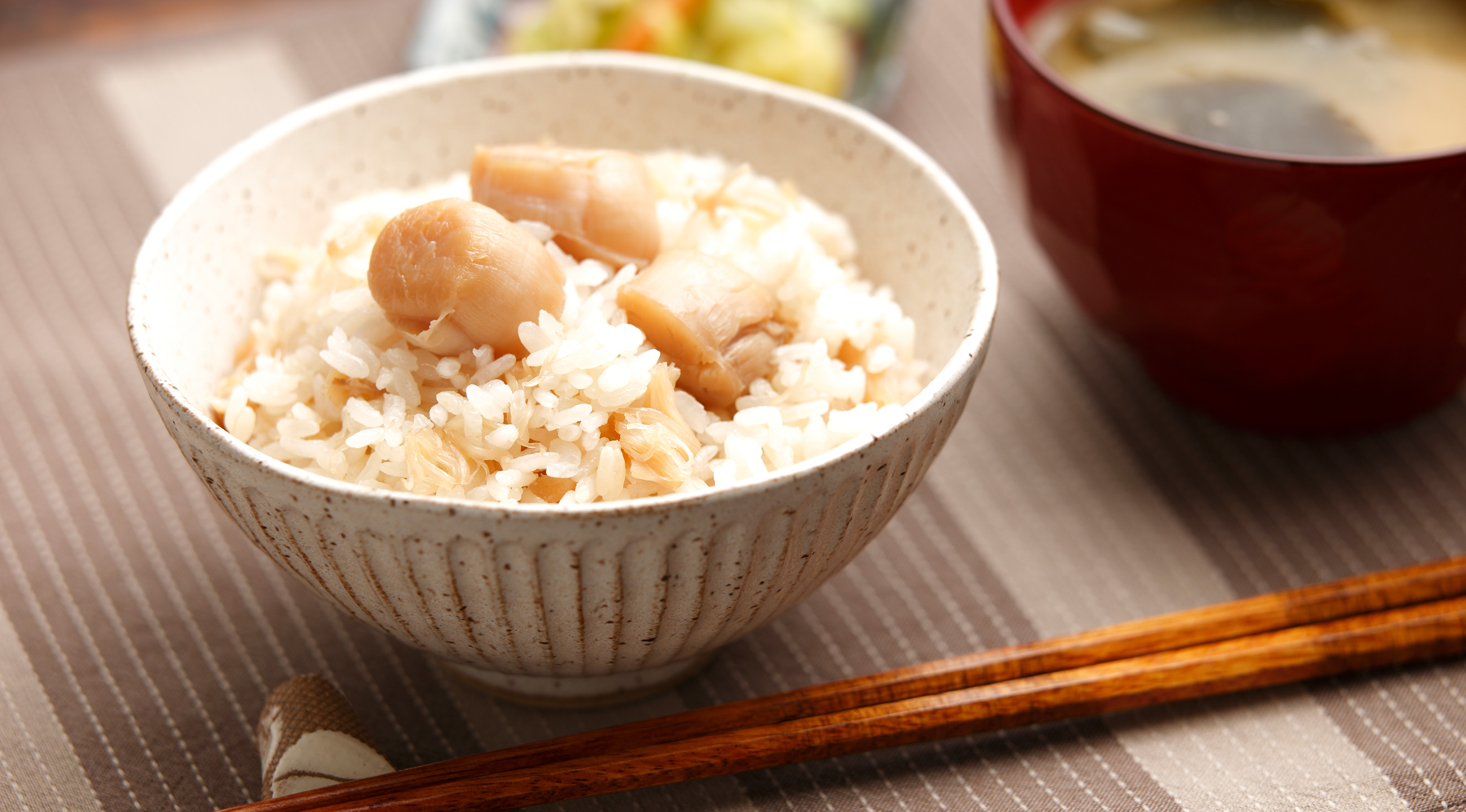 炊飯器に入れるだけ「ほたて飯の素」