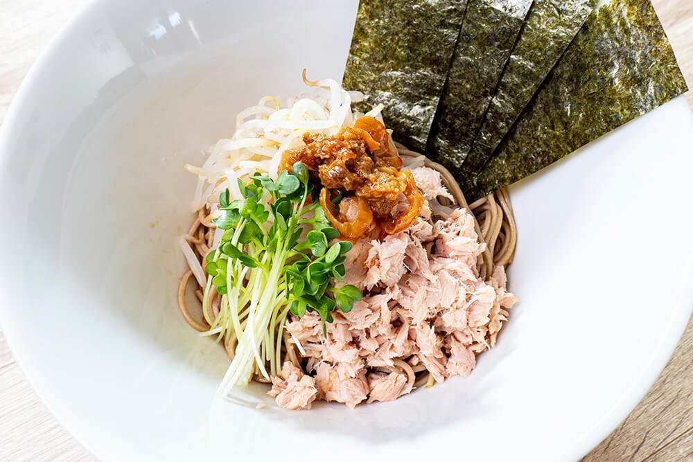 ピリ辛まぜ蕎麦